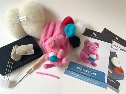Plump Pig Needle Felting Kit